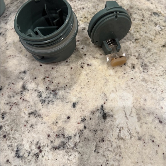 Starbucks X Stanley green tumbler - Picture 9 of 10